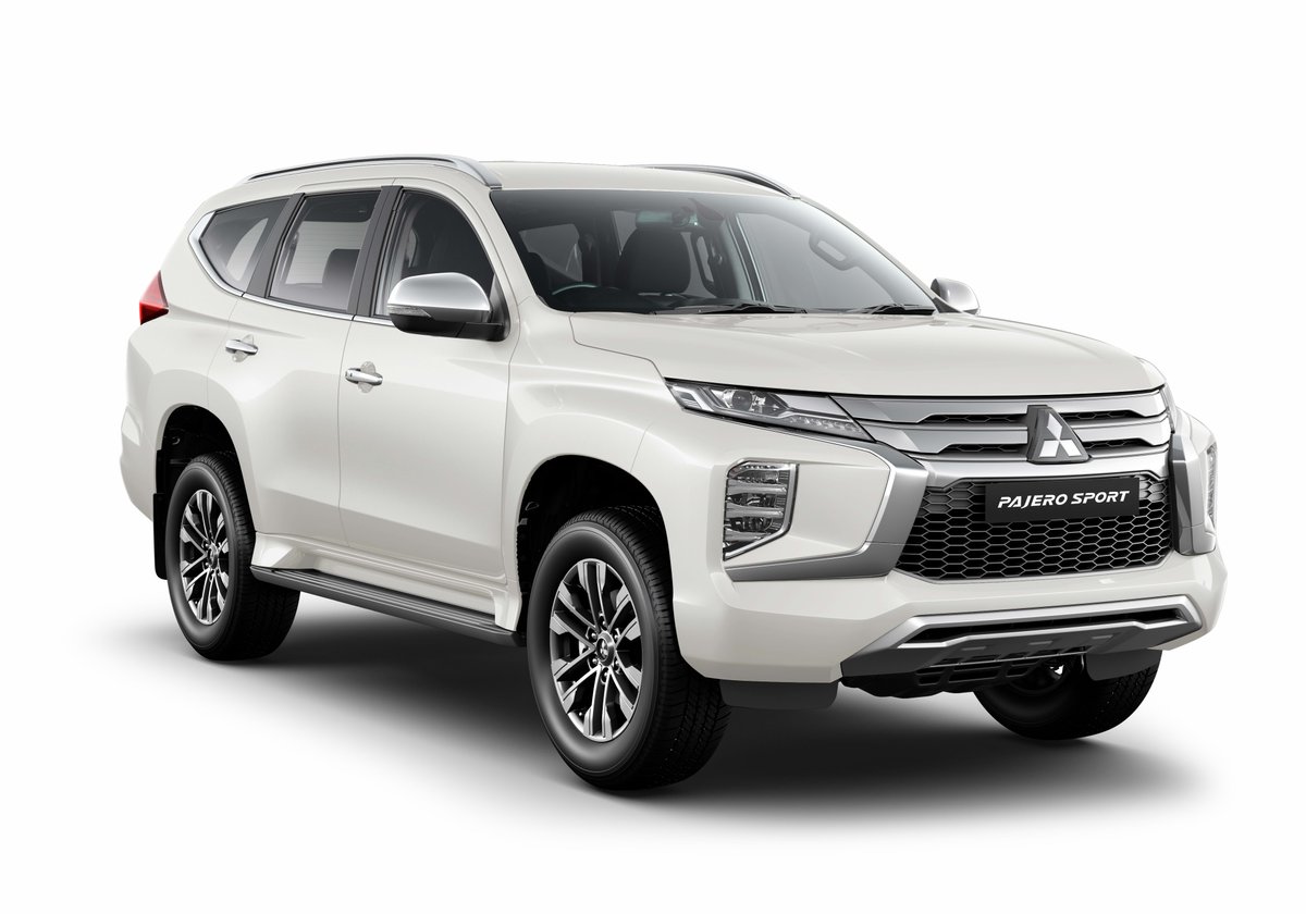 2024 Mitsubishi Pajero Sport GLX