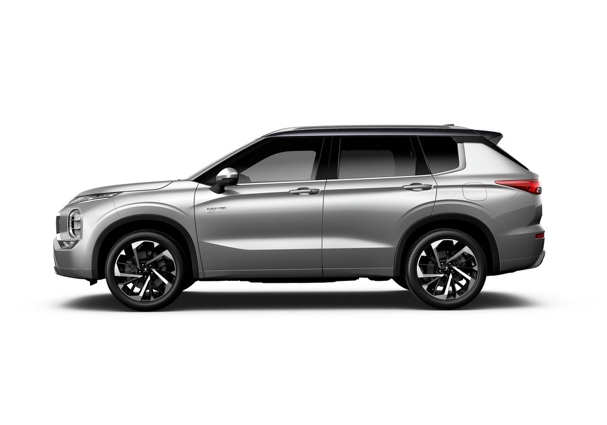 2025 Mitsubishi Outlander PHEV Exceed Tourer