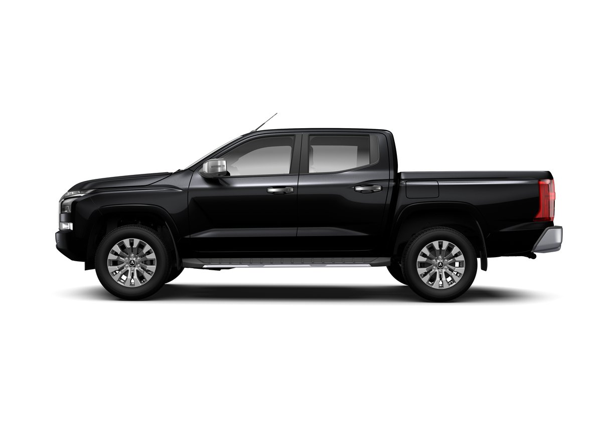 2024 Mitsubishi Triton GLS