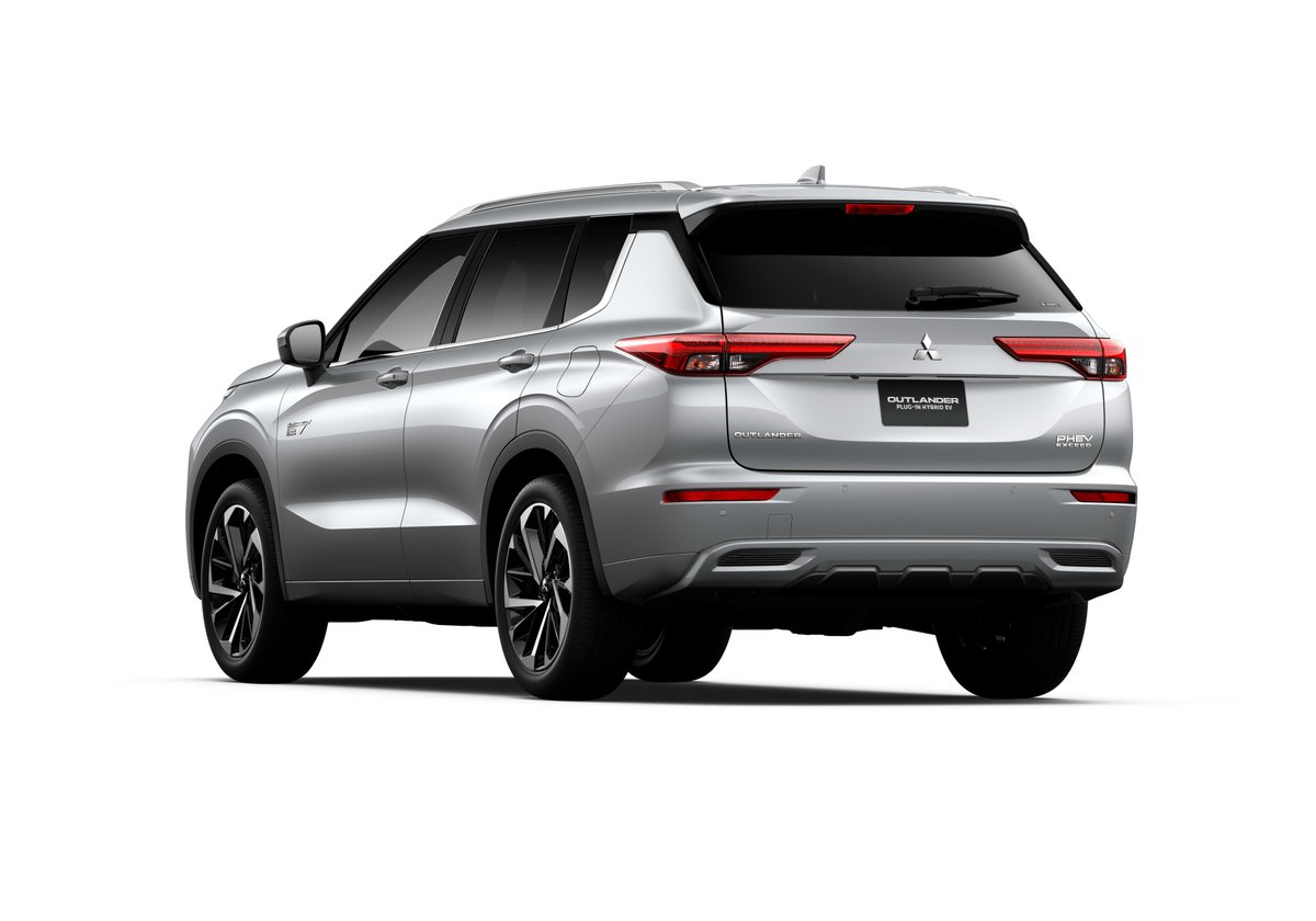 2024 Mitsubishi Outlander PHEV Exceed