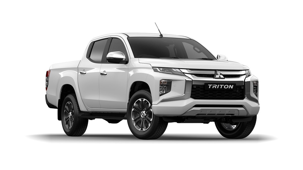 2023 Mitsubishi
Triton GLS